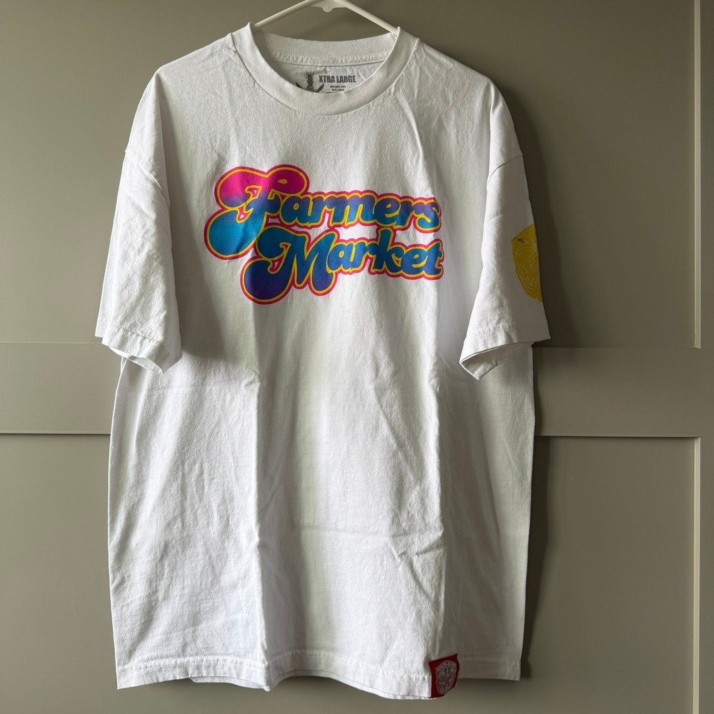 Farmers Market Hawaii T-Shirt Mens XL White Graphic Pineapple Clan‎ Streetwear